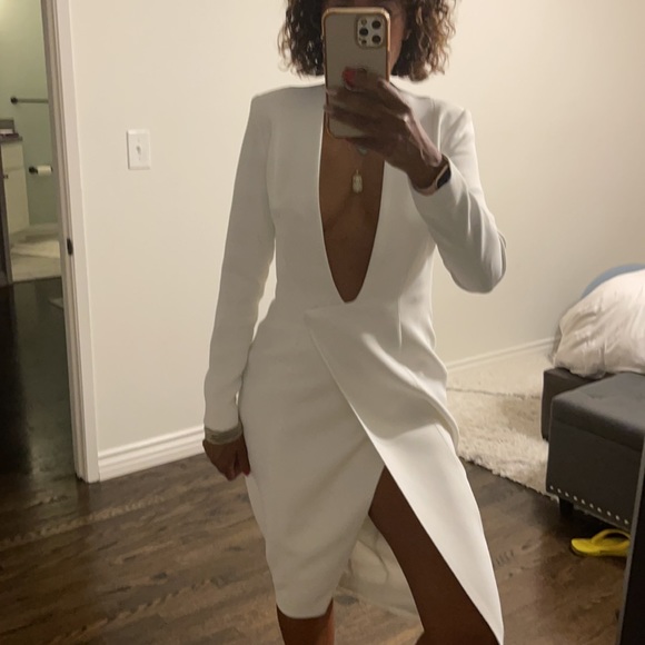 Akali House of CB Dress - Picture 12 of 12